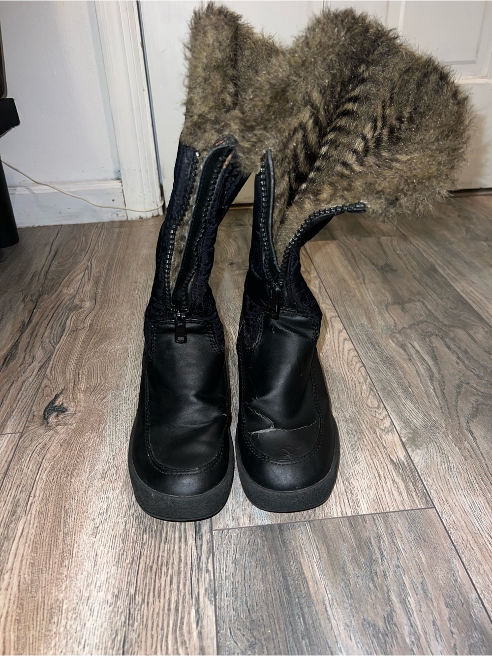 Juicy Couture Black Faux Fur-Trim Winter Boots